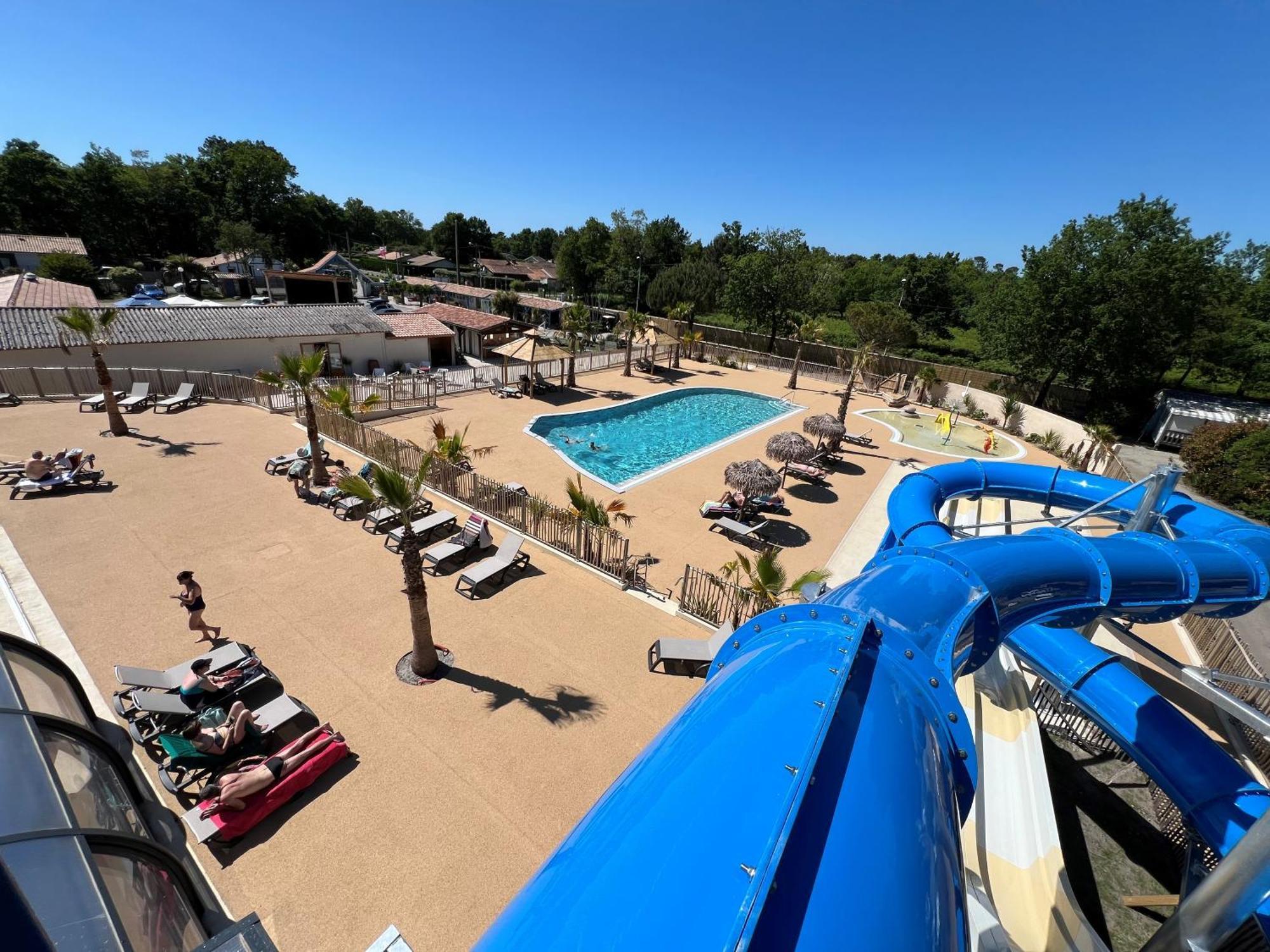 Camping Les Ourmes Hourtin Esterno foto